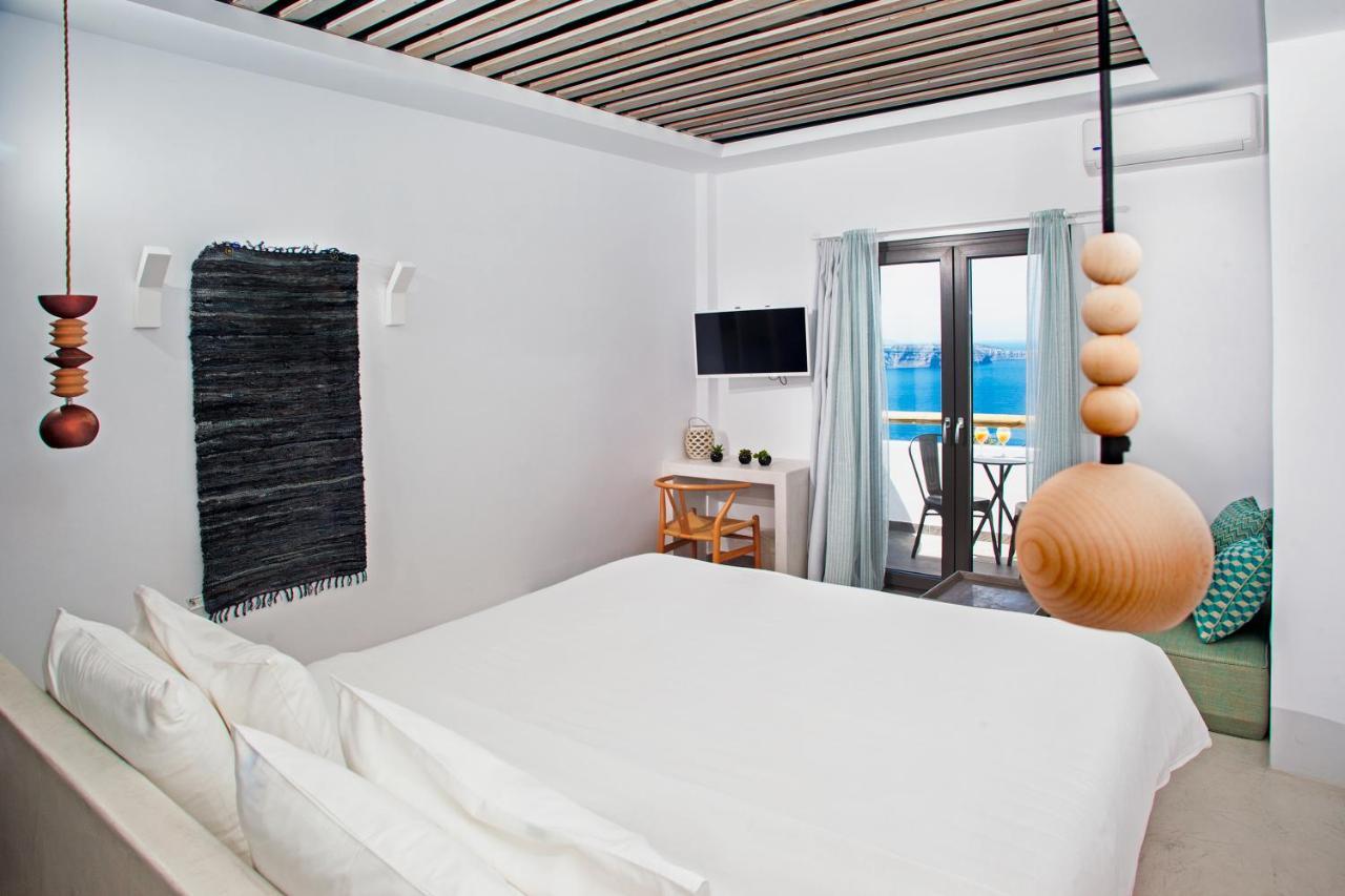 Amity Suites - Adults Only Fira  Ngoại thất bức ảnh